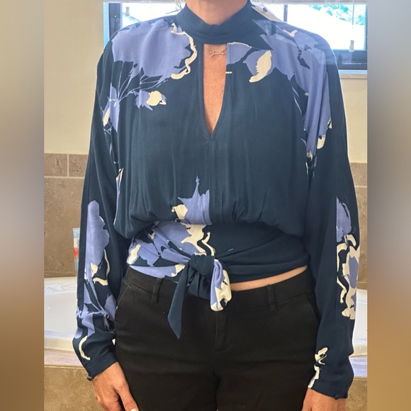 Free people top NWT small - Picture 1 of 5